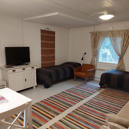 Punavilla Cottage Eura ภายนอก รูปภาพ